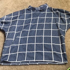 Blue short sleeve top